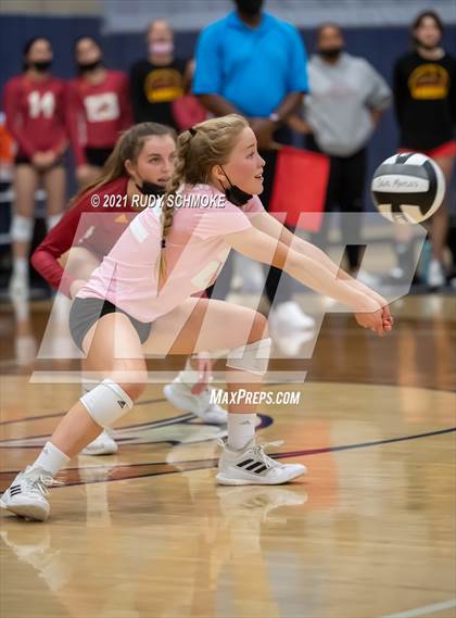 Thumbnail 3 in Torrey Pines @ San Marcos (CIF SDS Open Quarterfinal) photogallery.