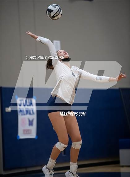 Thumbnail 2 in Torrey Pines @ San Marcos (CIF SDS Open Quarterfinal) photogallery.