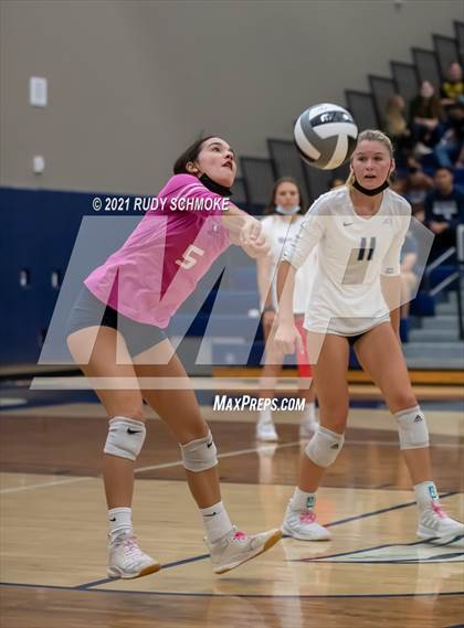 Thumbnail 2 in Torrey Pines @ San Marcos (CIF SDS Open Quarterfinal) photogallery.