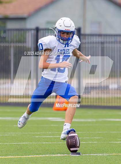 Thumbnail 3 in FR: Barbers Hill @ Galena Park photogallery.