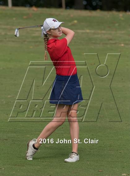 Thumbnail 3 in TSSAA District 8AAA Tournament photogallery.