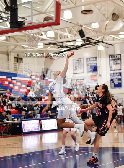 Thumbnail 1 in Aragon vs. Valley Christian (CIF CCS D2 Final) photogallery.