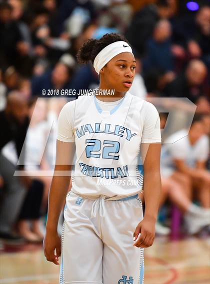 Thumbnail 1 in Aragon vs. Valley Christian (CIF CCS D2 Final) photogallery.