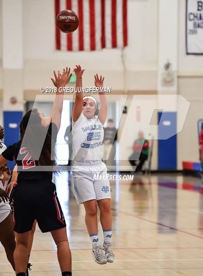 Thumbnail 3 in Aragon vs. Valley Christian (CIF CCS D2 Final) photogallery.