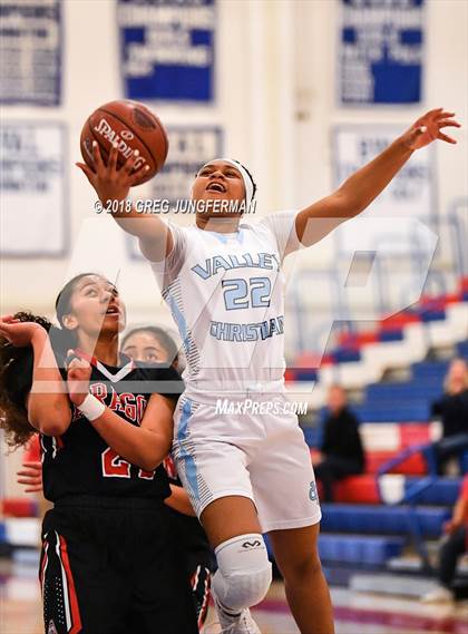 Thumbnail 2 in Aragon vs. Valley Christian (CIF CCS D2 Final) photogallery.