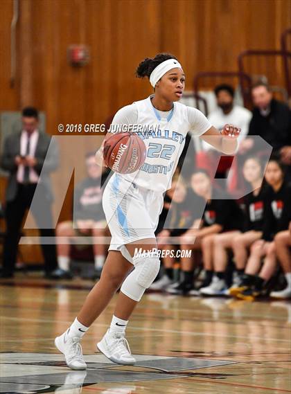 Thumbnail 2 in Aragon vs. Valley Christian (CIF CCS D2 Final) photogallery.