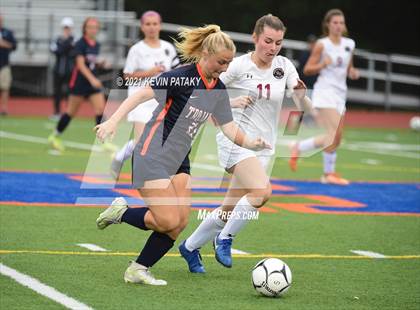 Thumbnail 3 in North Haven @ Lyman Hall photogallery.