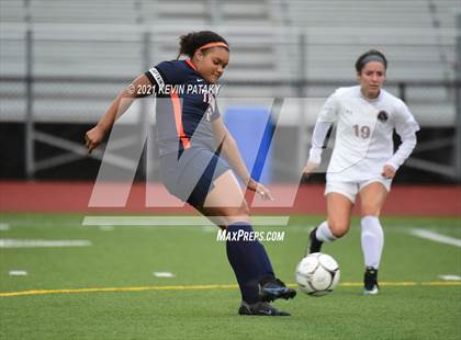 Thumbnail 3 in North Haven @ Lyman Hall photogallery.
