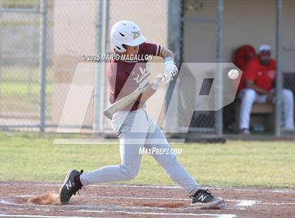 Thumbnail 3 in Los Fresnos vs. La Joya (UIL Baseball Bi-District 6A D1) photogallery.