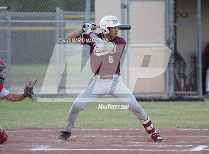 Thumbnail 2 in Los Fresnos vs. La Joya (UIL Baseball Bi-District 6A D1) photogallery.
