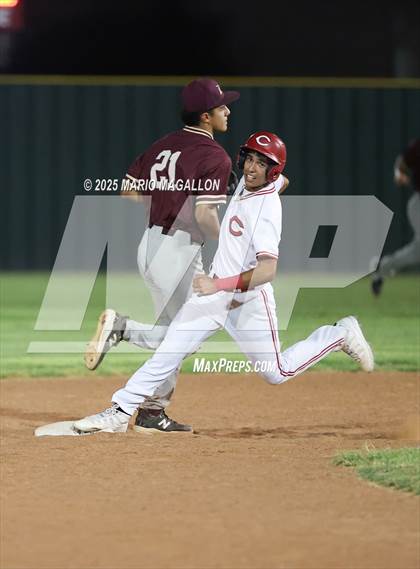 Thumbnail 3 in Los Fresnos vs. La Joya (UIL Baseball Bi-District 6A D1) photogallery.