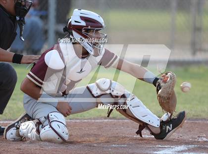 Thumbnail 3 in Los Fresnos vs. La Joya (UIL Baseball Bi-District 6A D1) photogallery.