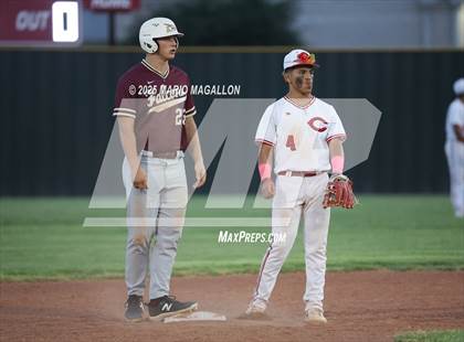 Thumbnail 3 in Los Fresnos vs. La Joya (UIL Baseball Bi-District 6A D1) photogallery.