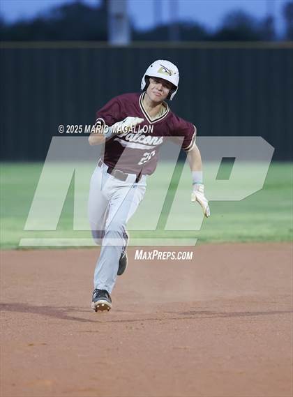 Thumbnail 1 in Los Fresnos vs. La Joya (UIL Baseball Bi-District 6A D1) photogallery.