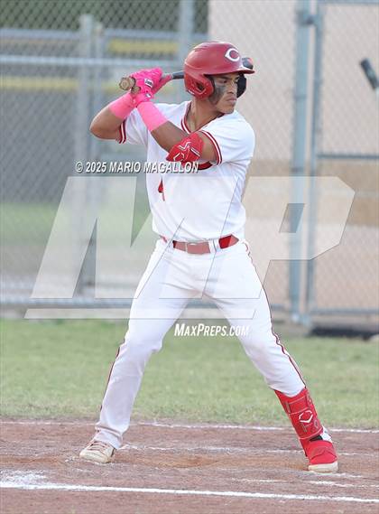 Thumbnail 2 in Los Fresnos vs. La Joya (UIL Baseball Bi-District 6A D1) photogallery.