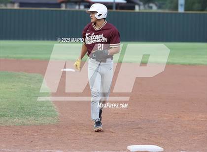 Thumbnail 1 in Los Fresnos vs. La Joya (UIL Baseball Bi-District 6A D1) photogallery.