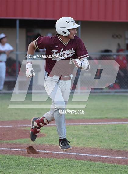 Thumbnail 1 in Los Fresnos vs. La Joya (UIL Baseball Bi-District 6A D1) photogallery.