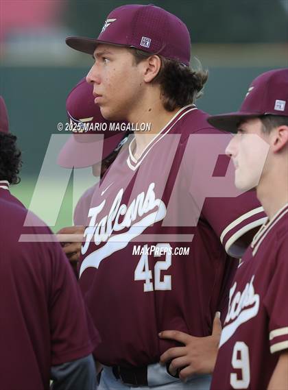 Thumbnail 1 in Los Fresnos vs. La Joya (UIL Baseball Bi-District 6A D1) photogallery.