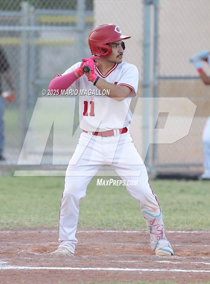 Thumbnail 1 in Los Fresnos vs. La Joya (UIL Baseball Bi-District 6A D1) photogallery.