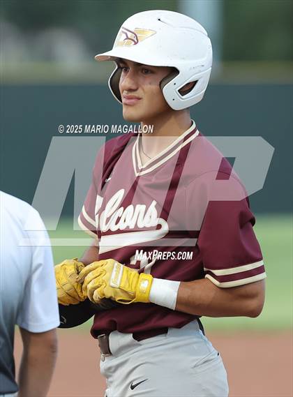 Thumbnail 3 in Los Fresnos vs. La Joya (UIL Baseball Bi-District 6A D1) photogallery.