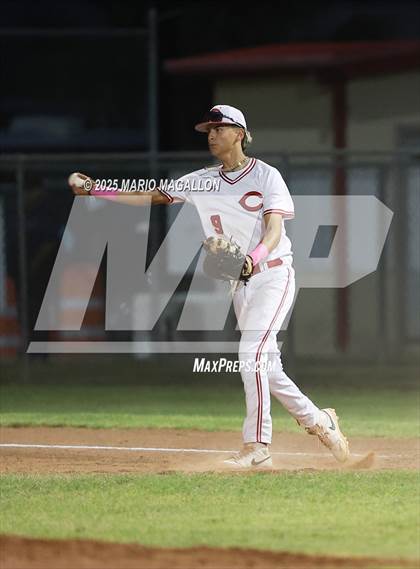 Thumbnail 1 in Los Fresnos vs. La Joya (UIL Baseball Bi-District 6A D1) photogallery.
