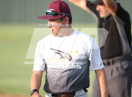 Thumbnail 2 in Los Fresnos vs. La Joya (UIL Baseball Bi-District 6A D1) photogallery.