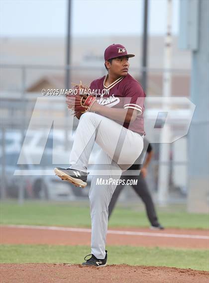 Thumbnail 3 in Los Fresnos vs. La Joya (UIL Baseball Bi-District 6A D1) photogallery.