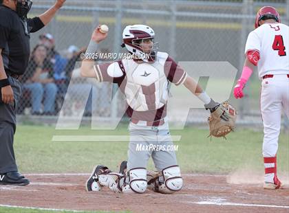 Thumbnail 3 in Los Fresnos vs. La Joya (UIL Baseball Bi-District 6A D1) photogallery.