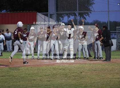 Thumbnail 1 in Los Fresnos vs. La Joya (UIL Baseball Bi-District 6A D1) photogallery.