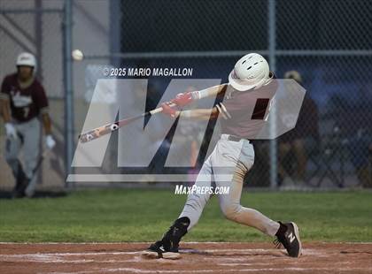 Thumbnail 3 in Los Fresnos vs. La Joya (UIL Baseball Bi-District 6A D1) photogallery.