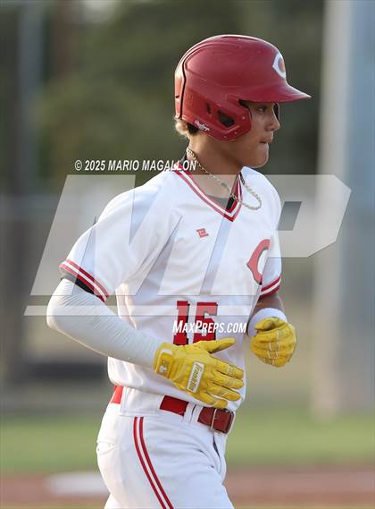 Thumbnail 3 in Los Fresnos vs. La Joya (UIL Baseball Bi-District 6A D1) photogallery.
