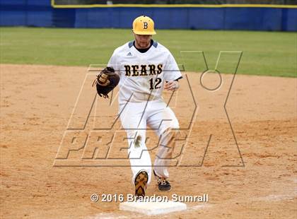 Thumbnail 2 in Billingsley vs Pope John Paull II photogallery.
