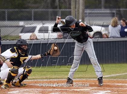 Thumbnail 3 in Billingsley vs Pope John Paull II photogallery.
