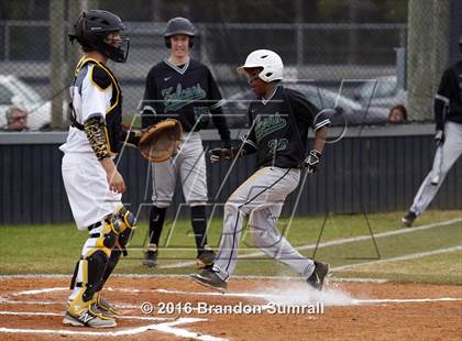 Thumbnail 2 in Billingsley vs Pope John Paull II photogallery.