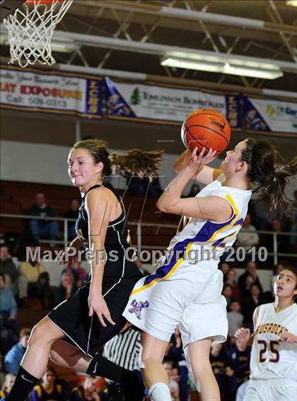 Thumbnail 1 in Lancaster Mennonite @ Lancaster Catholic photogallery.