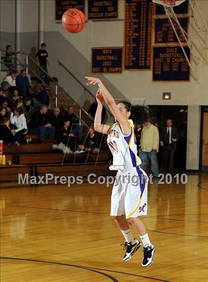 Thumbnail 3 in Lancaster Mennonite @ Lancaster Catholic photogallery.