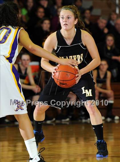 Thumbnail 2 in Lancaster Mennonite @ Lancaster Catholic photogallery.