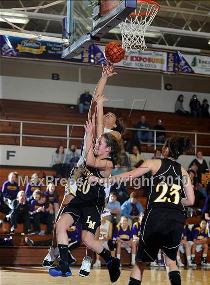 Thumbnail 3 in Lancaster Mennonite @ Lancaster Catholic photogallery.