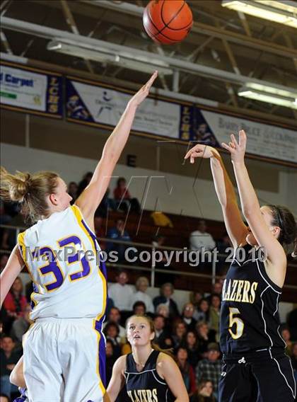 Thumbnail 2 in Lancaster Mennonite @ Lancaster Catholic photogallery.