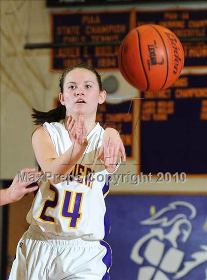 Thumbnail 1 in Lancaster Mennonite @ Lancaster Catholic photogallery.