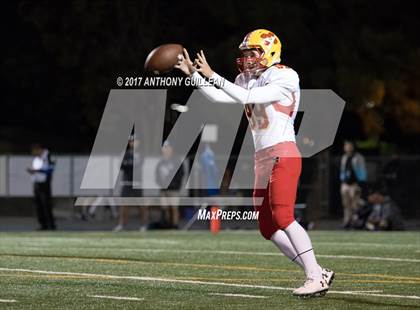 Thumbnail 2 in Santa Margarita vs. Mission Viejo photogallery.