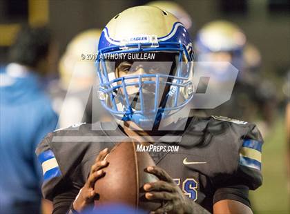 Thumbnail 2 in Santa Margarita vs. Mission Viejo photogallery.