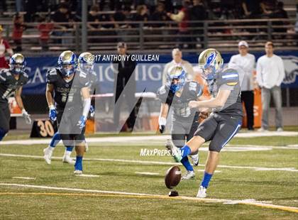 Thumbnail 3 in Santa Margarita vs. Mission Viejo photogallery.