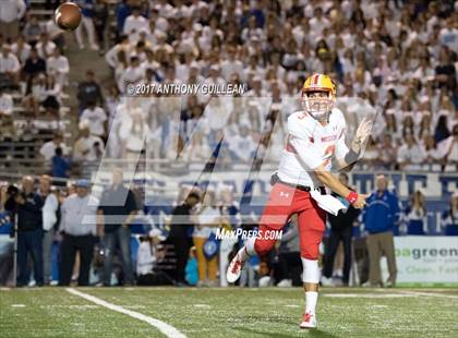 Thumbnail 3 in Santa Margarita vs. Mission Viejo photogallery.