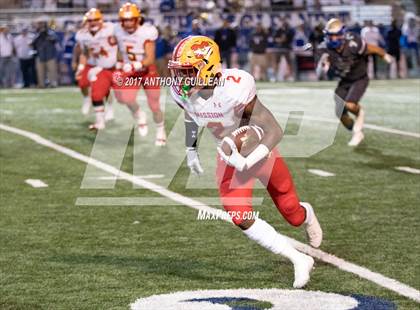 Thumbnail 2 in Santa Margarita vs. Mission Viejo photogallery.
