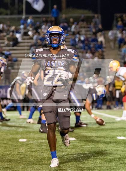 Thumbnail 3 in Santa Margarita vs. Mission Viejo photogallery.