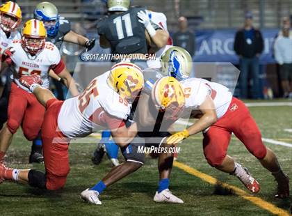 Thumbnail 3 in Santa Margarita vs. Mission Viejo photogallery.