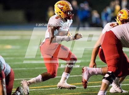 Thumbnail 2 in Santa Margarita vs. Mission Viejo photogallery.