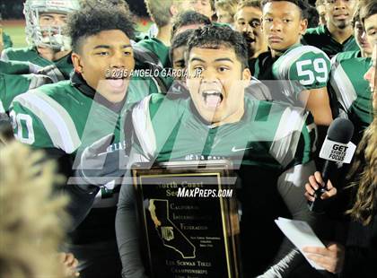 Thumbnail 2 in Freedom vs De La Salle (CIF NCS Open Division Final) photogallery.