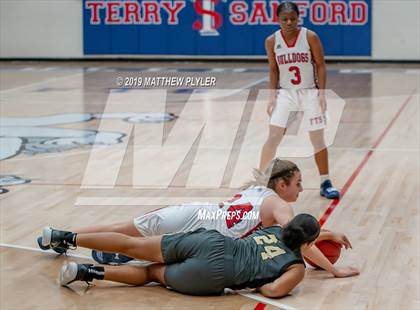 Thumbnail 3 in Gray's Creek @ Terry Sanford photogallery.